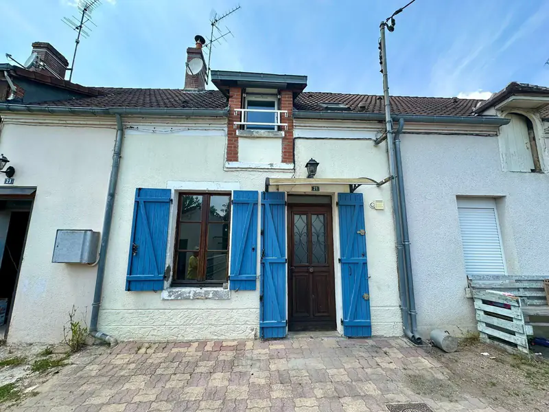 Maison de village T3, dans le Cher, dossier accompagné par Ornella Invest
